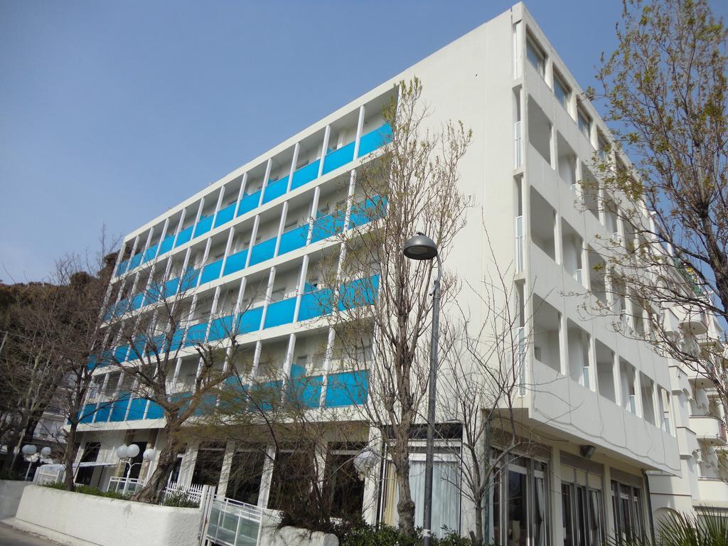 Hotel Spiaggia Marconi Римини Екстериор снимка