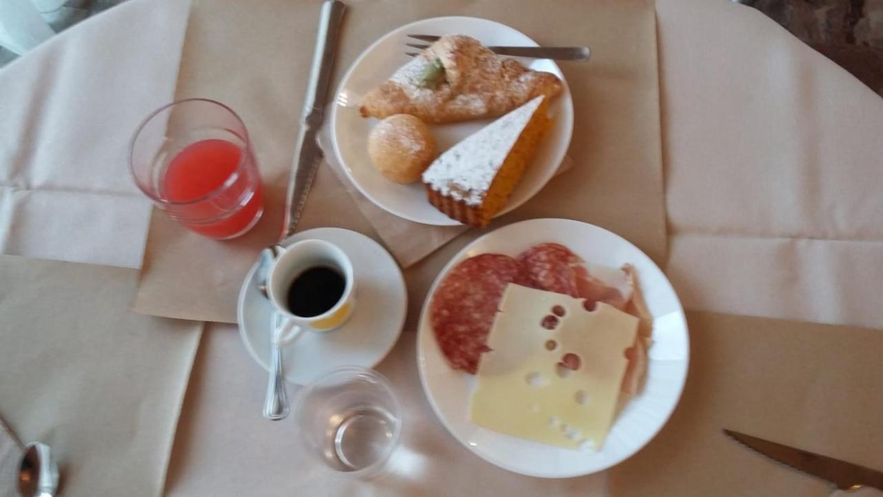 Hotel Spiaggia Marconi Римини Екстериор снимка