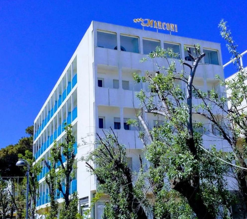 Hotel Spiaggia Marconi Римини Екстериор снимка